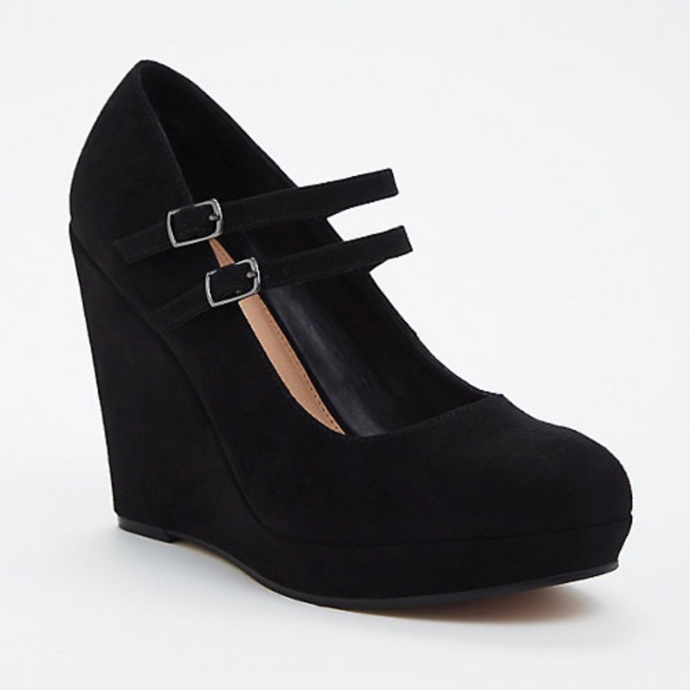 Torrid FAUX SUEDE PLATFORM WEDGES | Sz 12 | Black